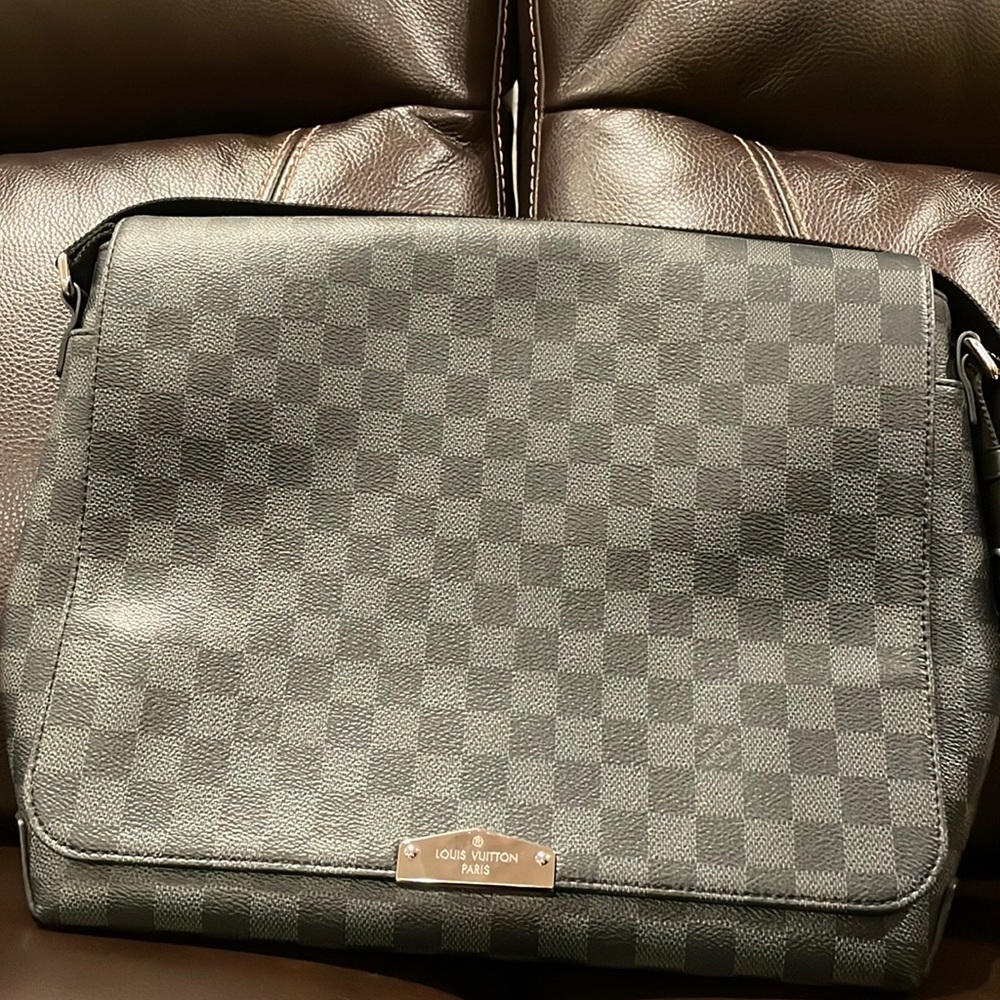 Louis Vuitton mens bag